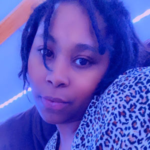 Meet your Posher, Jade